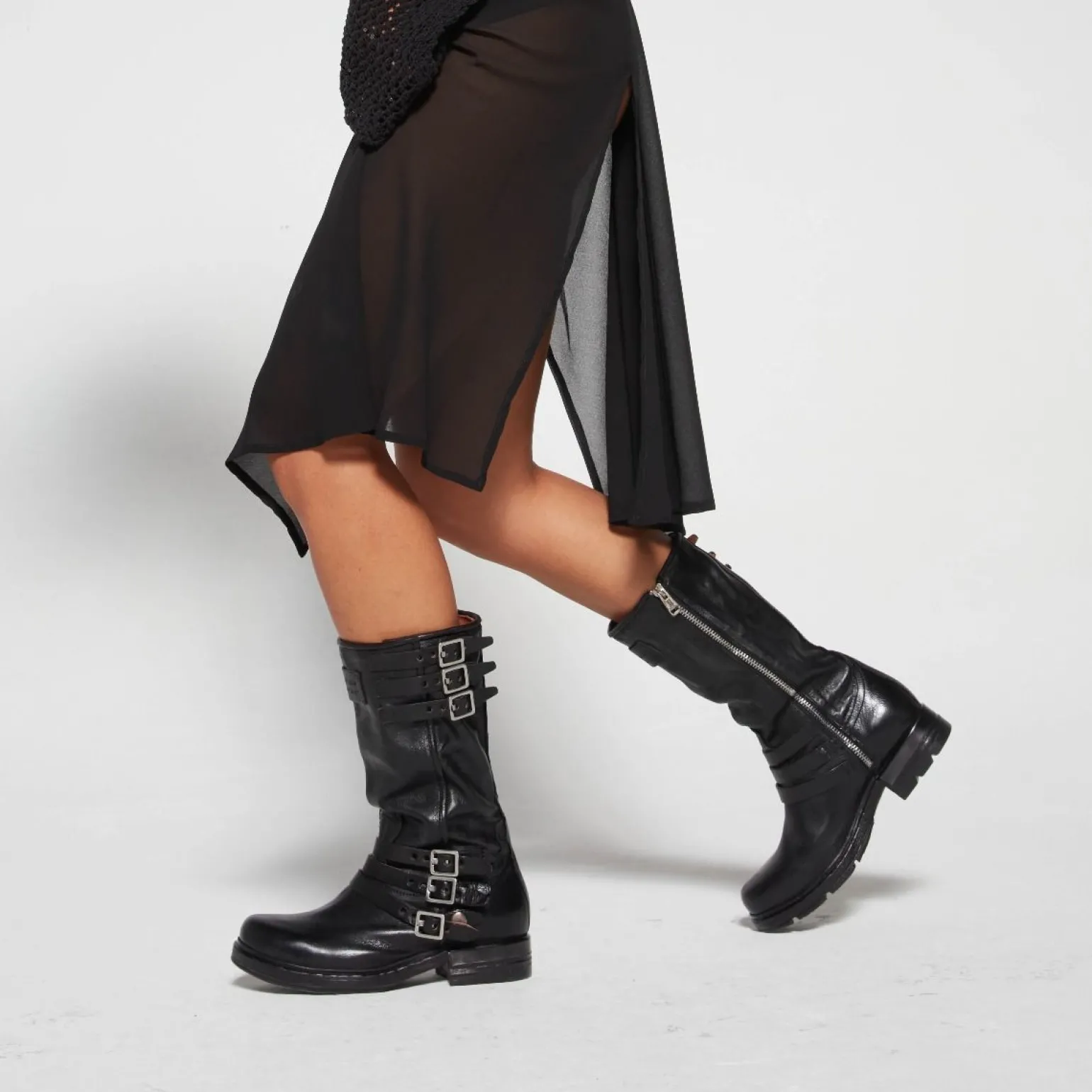 STIEFEL AMIAS