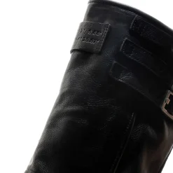 STIEFEL AMIAS
