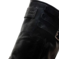 STIEFEL AMIAS