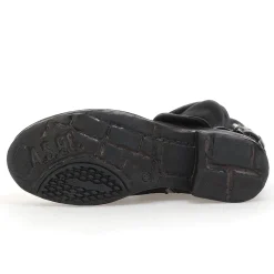 STIEFEL SHARI