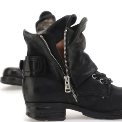 STIEFEL SHARI