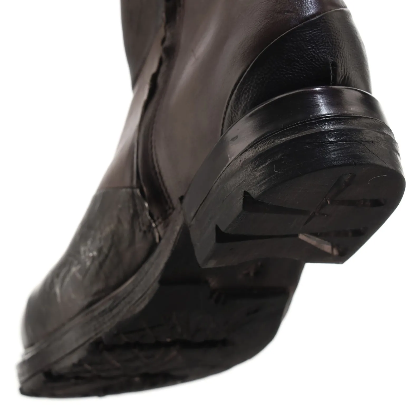 STIEFELETTEN AGULIA