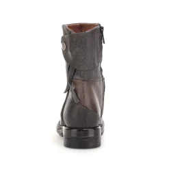 STIEFELETTEN AGULIA