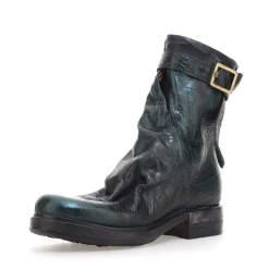 STIEFELETTEN ALLY