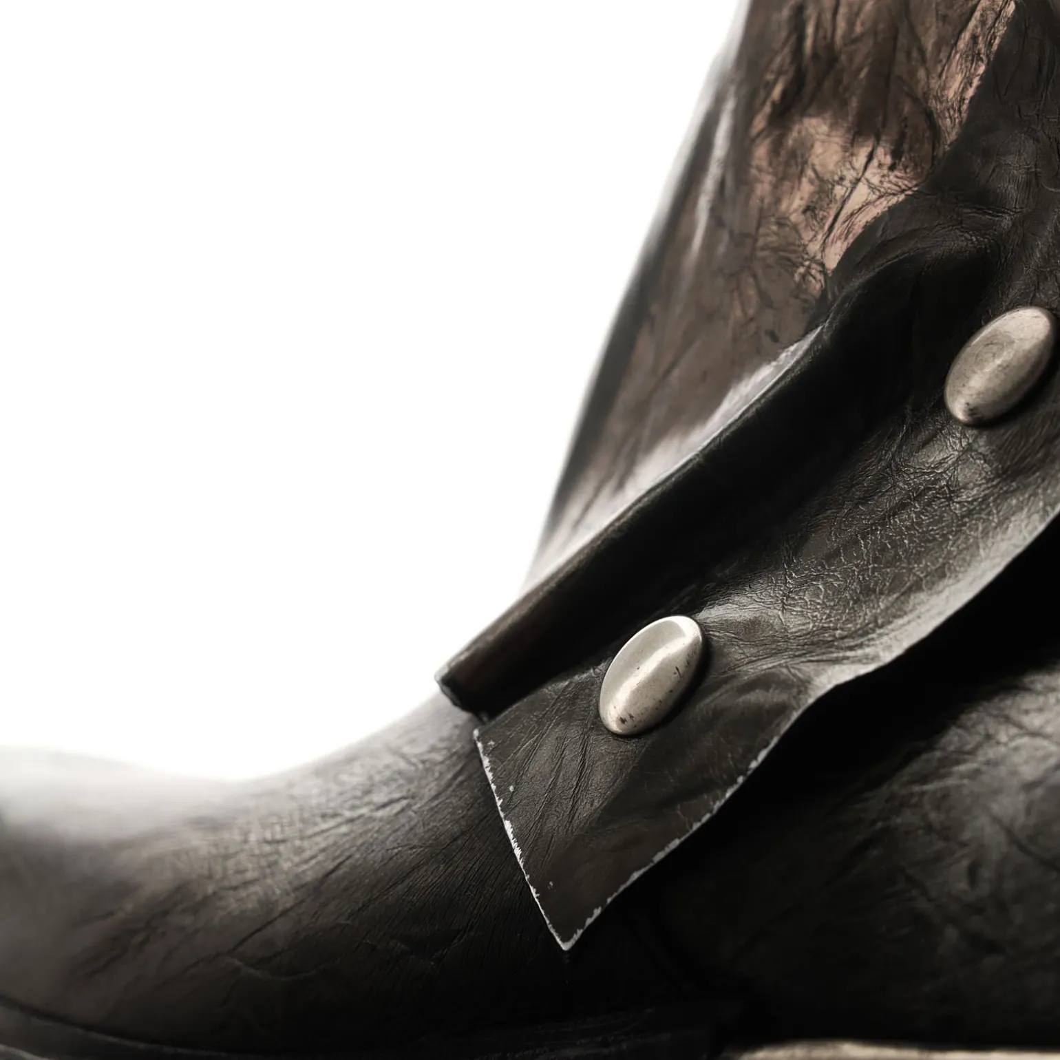 STIEFELETTEN AZUSA