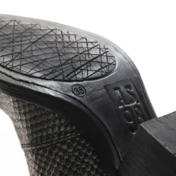 STIEFELETTEN CALEA
