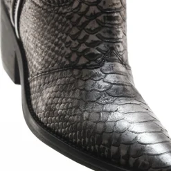 STIEFELETTEN CALEA