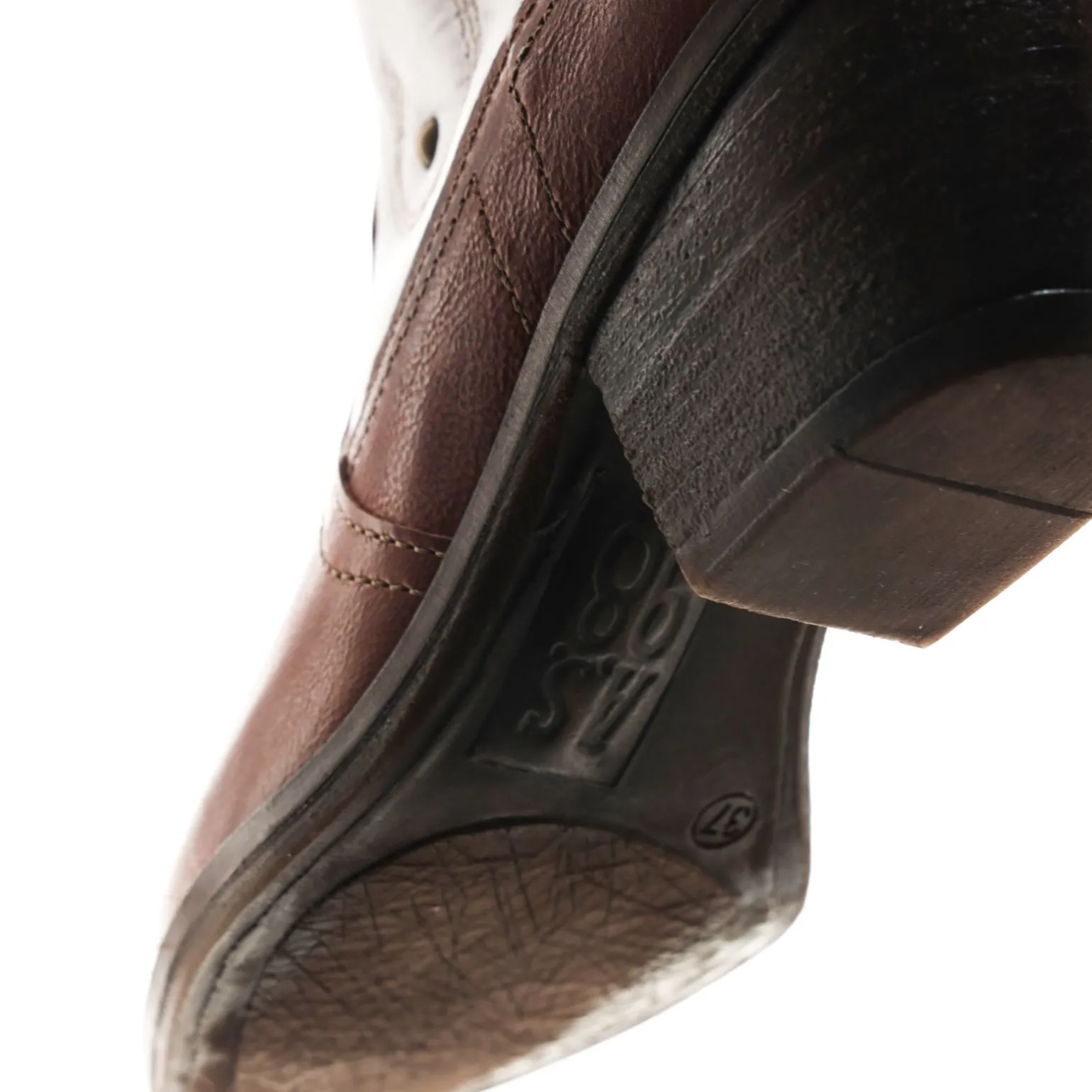 STIEFELETTEN CARY