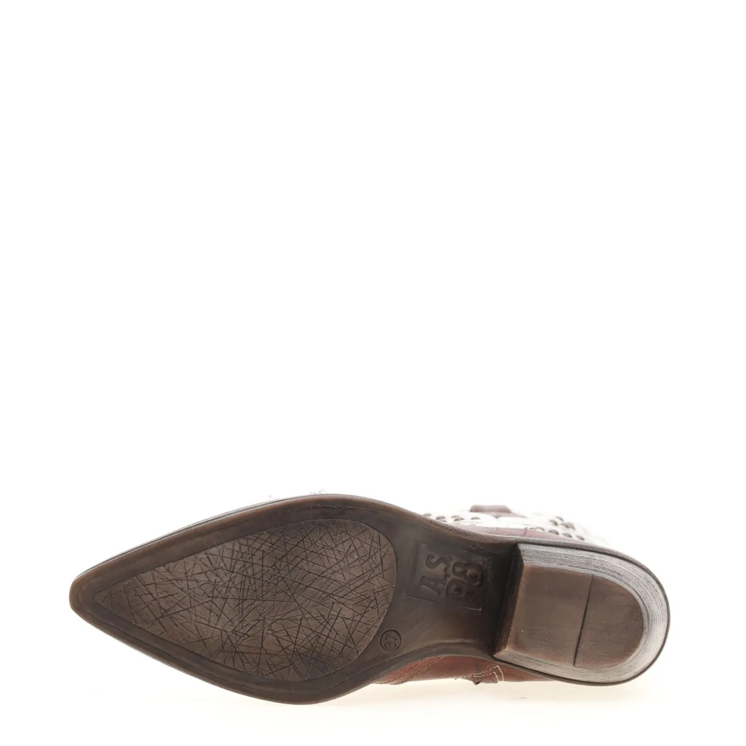 STIEFELETTEN CARY