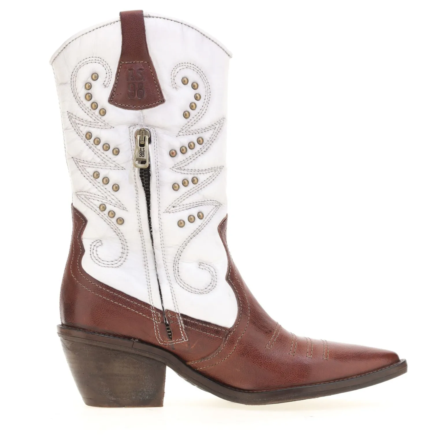 STIEFELETTEN CARY