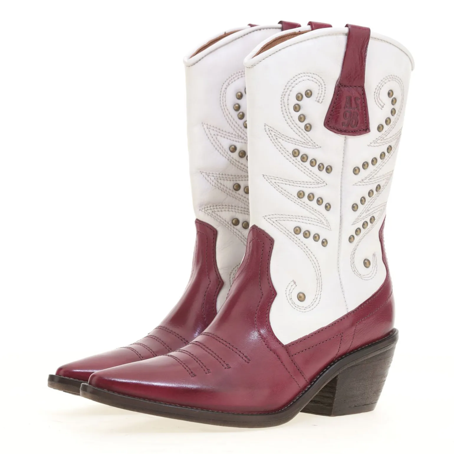 STIEFELETTEN CARY