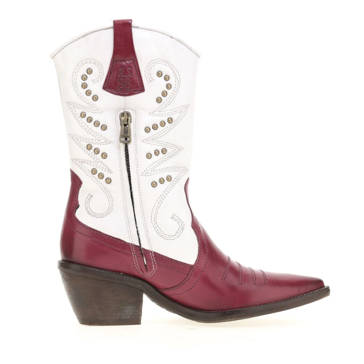 STIEFELETTEN CARY