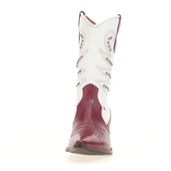 STIEFELETTEN CARY