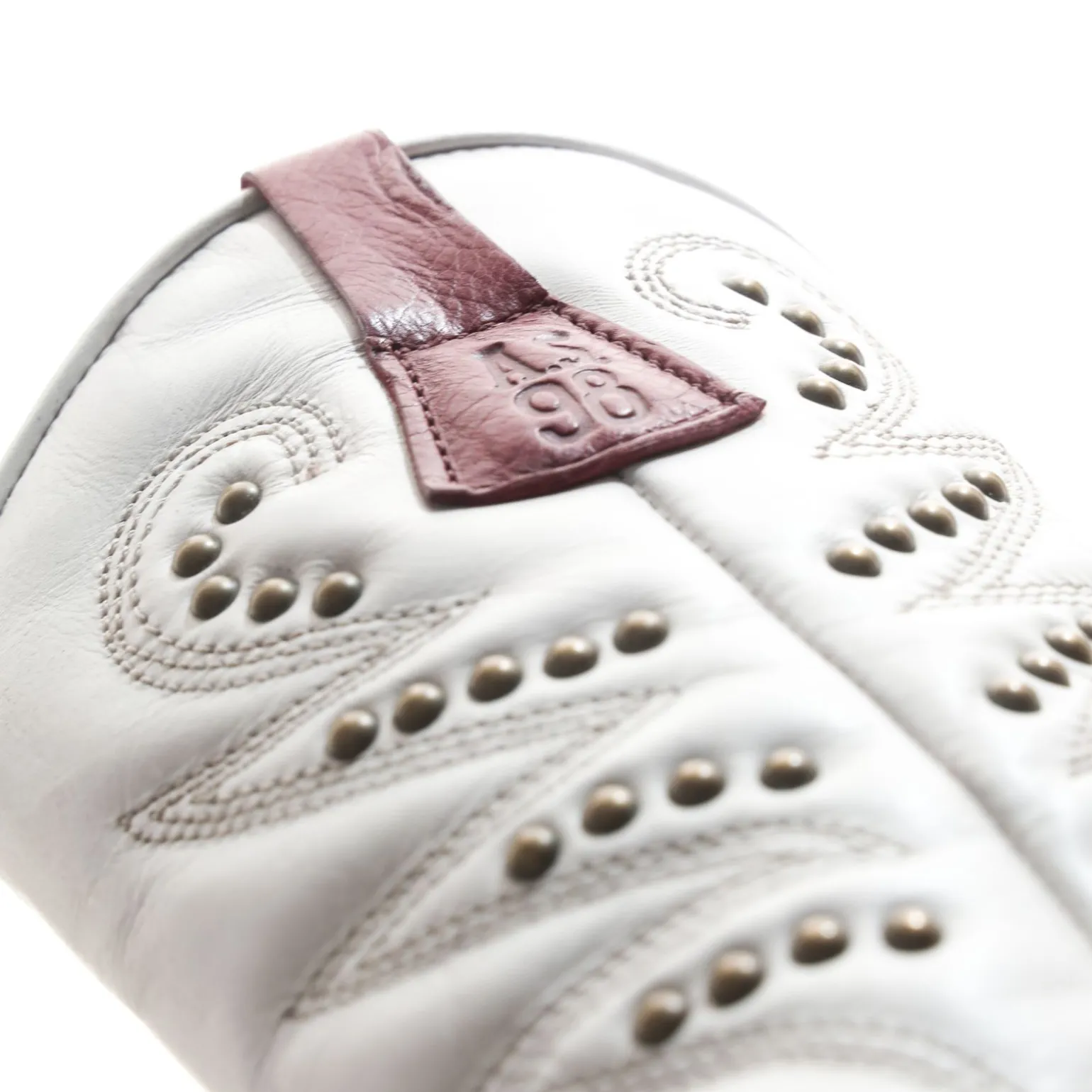STIEFELETTEN CARY