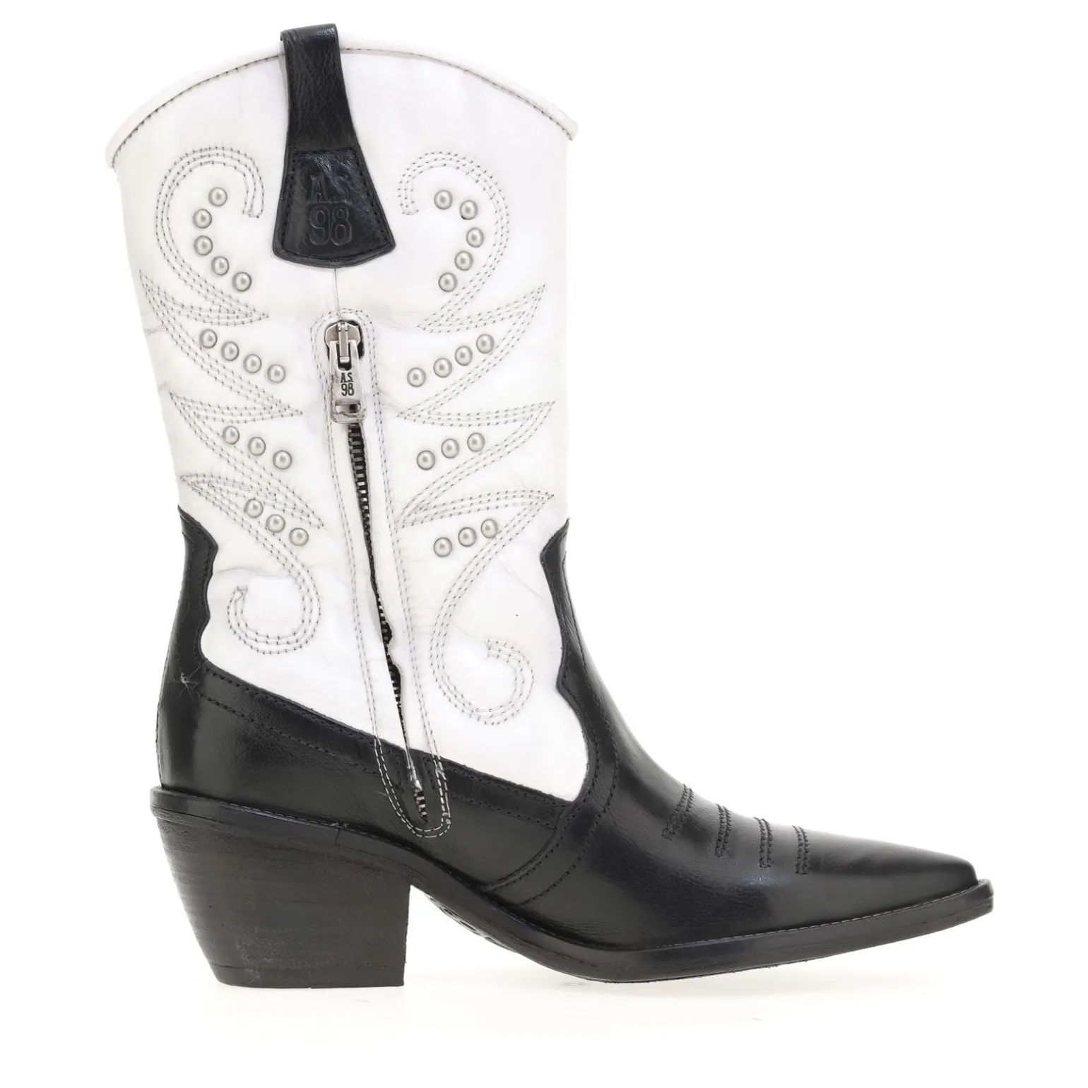 STIEFELETTEN CARY