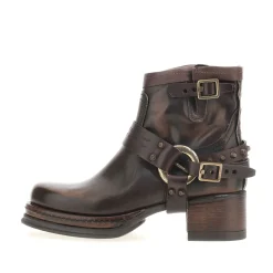 STIEFELETTEN CASAS