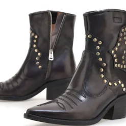 STIEFELETTEN CAT