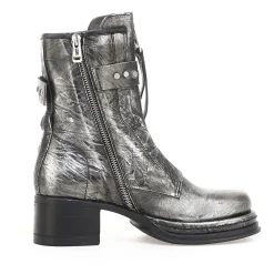 STIEFELETTEN CLIO
