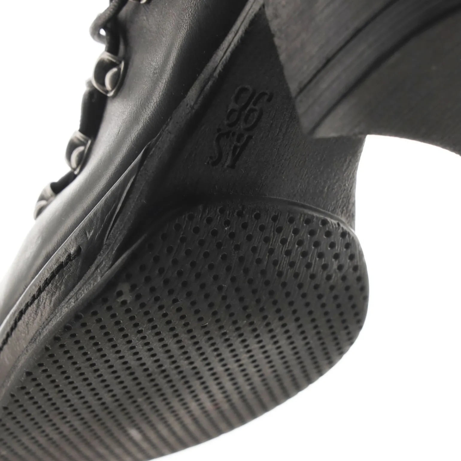 STIEFELETTEN CRARY