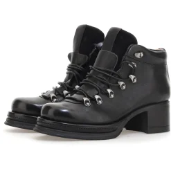 STIEFELETTEN CRARY