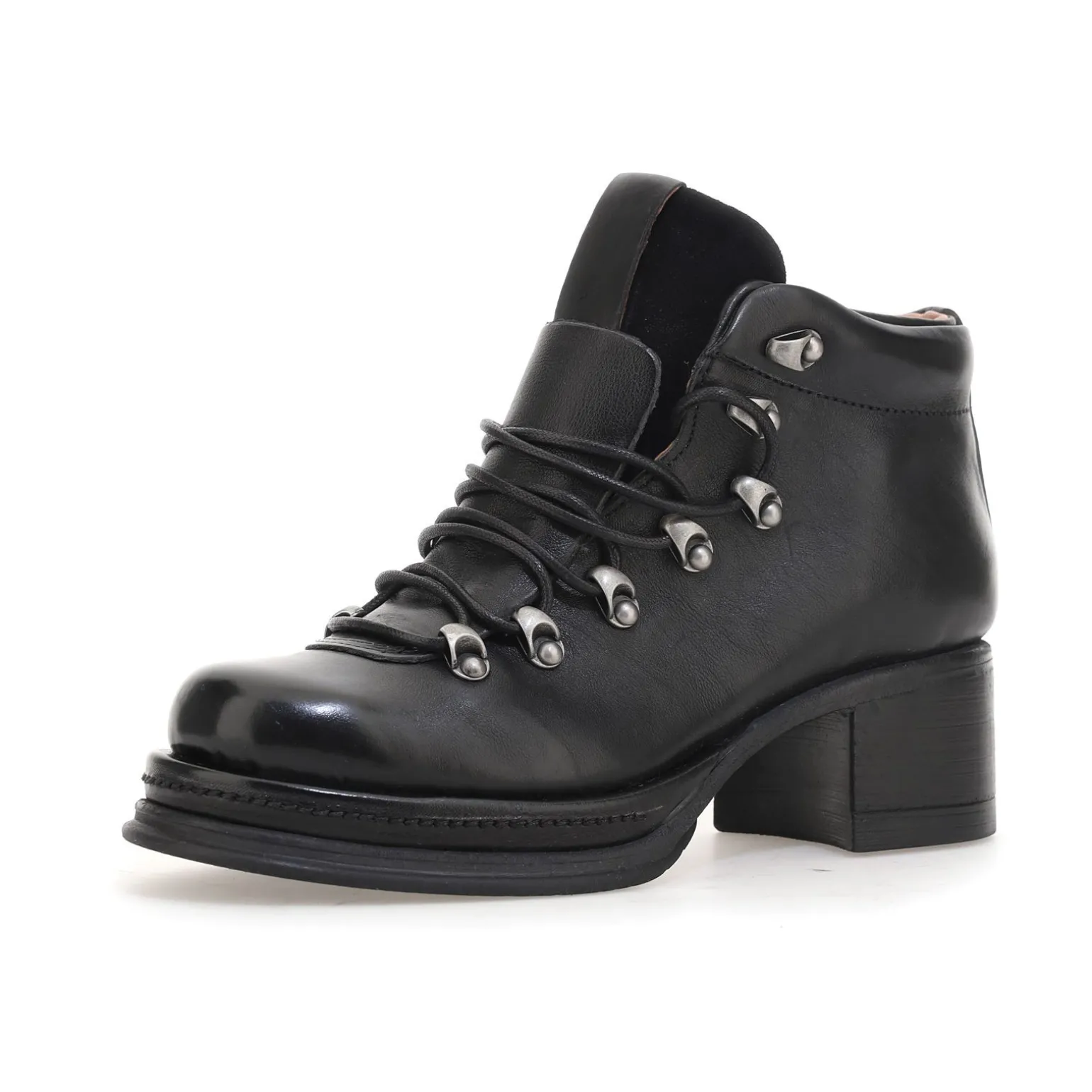 STIEFELETTEN CRARY