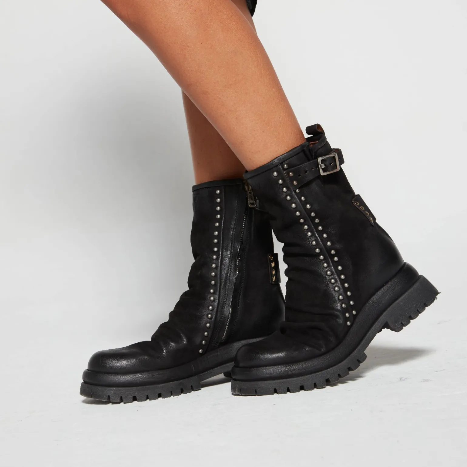 STIEFELETTEN DARCY