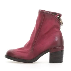 STIEFELETTEN JASE