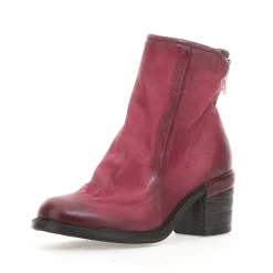 STIEFELETTEN JASE