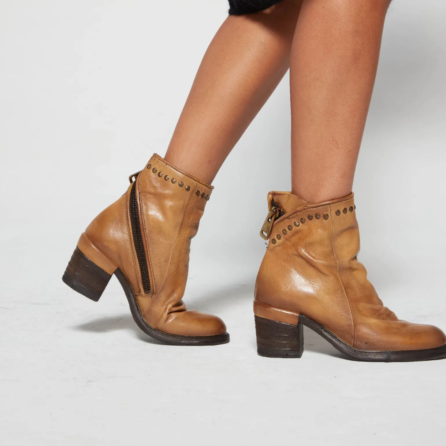 STIEFELETTEN JEANE
