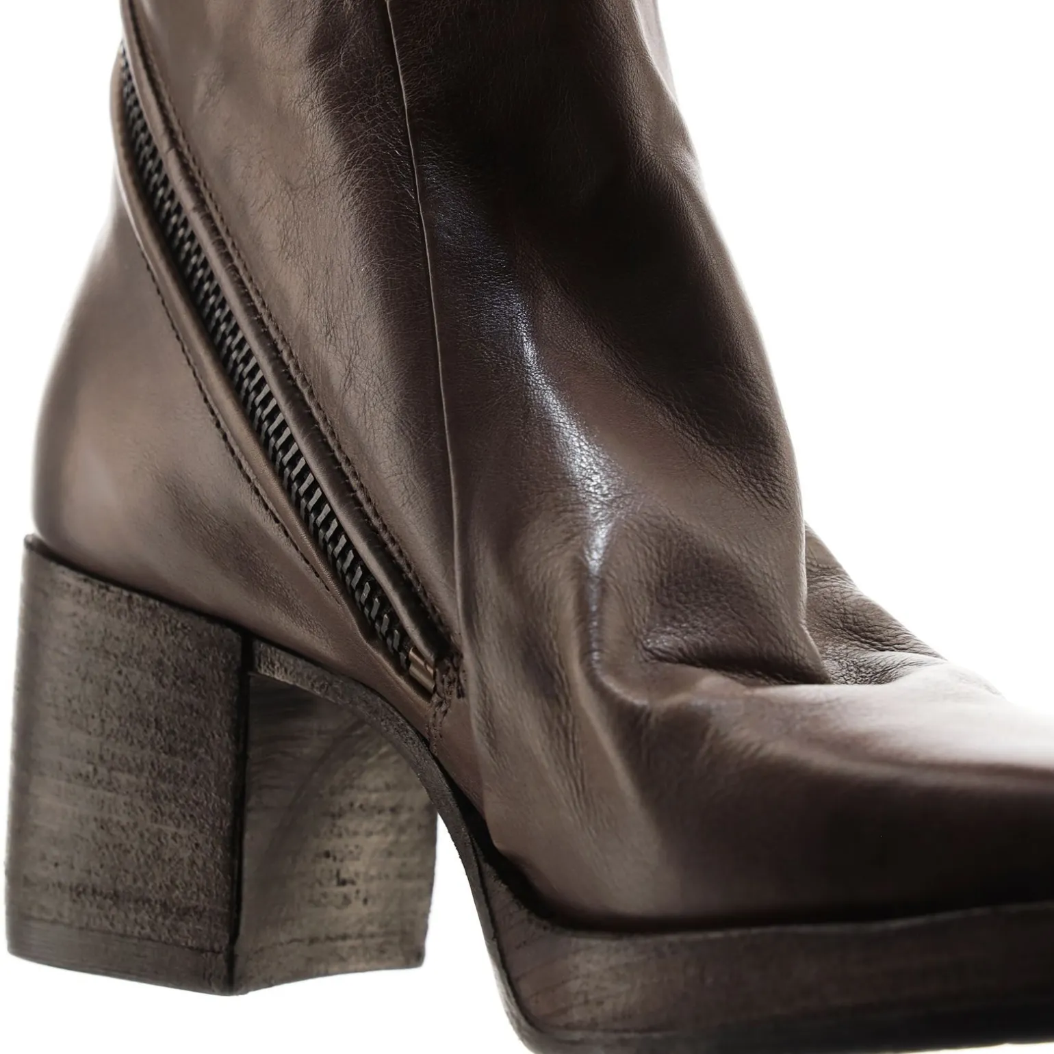 STIEFELETTEN PEONY