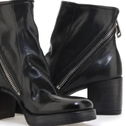 STIEFELETTEN PEONY