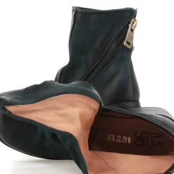 STIEFELETTEN PEONY