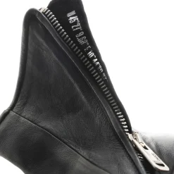 STIEFELETTEN ROSE