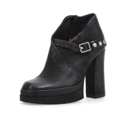 STIEFELETTEN VIXI